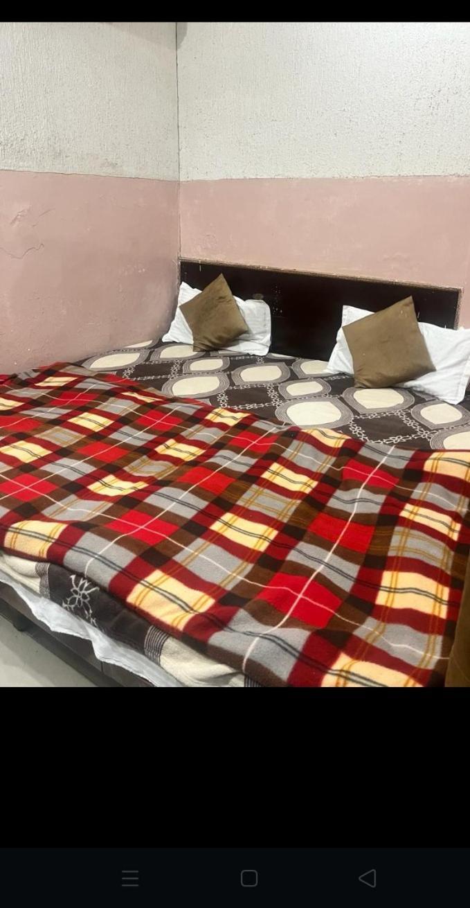 Arora Guest House アムリトサル エクステリア 写真
