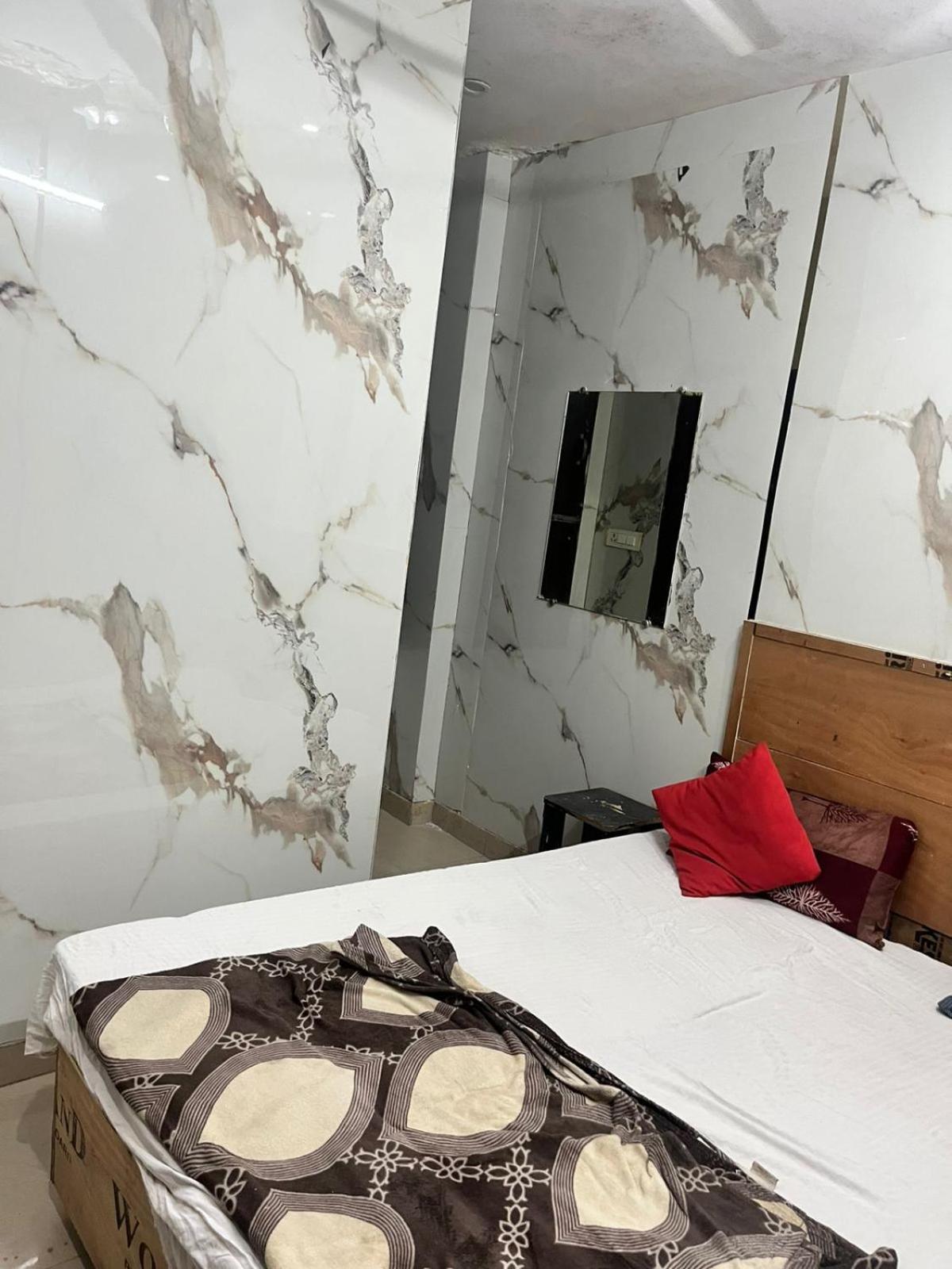 Arora Guest House アムリトサル エクステリア 写真